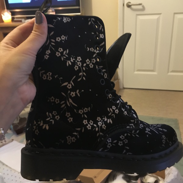 What did you buy this weekend (S n B) ?