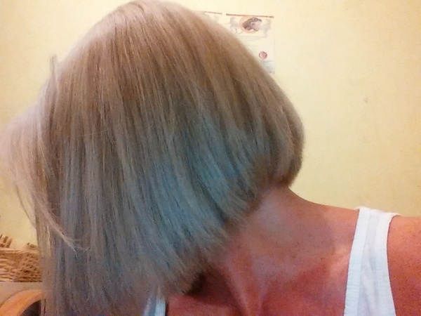 If your hair is approx the same colour as Sienna Miller or Naomi Watts or even Lauren Laverne...