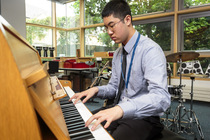 Bag a place at top-performing City of London Academy (Southwark)