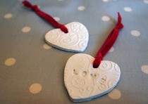 If you make your own Christmas decorations.....