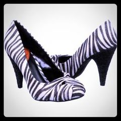Anyone want to share their wacky shoes?