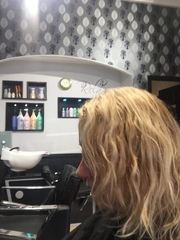 Shall I get my Blond hair dyed to copper? And how long does it take