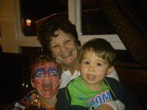 Tell Cadbury about your shared moments of joy with grandparents - £265 voucher to be won! NOW CLOSED