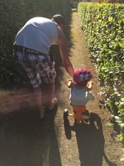 Super Scrimpers sashay, save & --squander-- their way through September