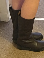 I just bought these boots and I can't wait for the delivery!