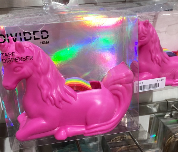 Thread 9 - the one with the surprisingly short horn