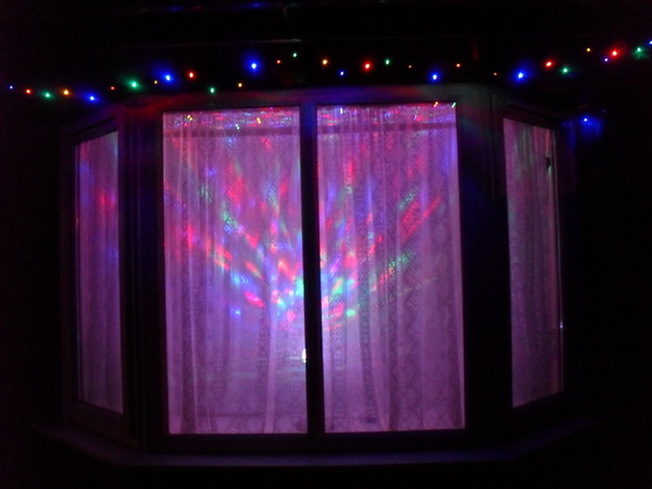 Christmas Decorating 'Trends' .....what's "In For 2016"