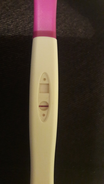 2 tests, 2 faint pink lines.