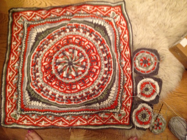 A knitting/crochet progress thread