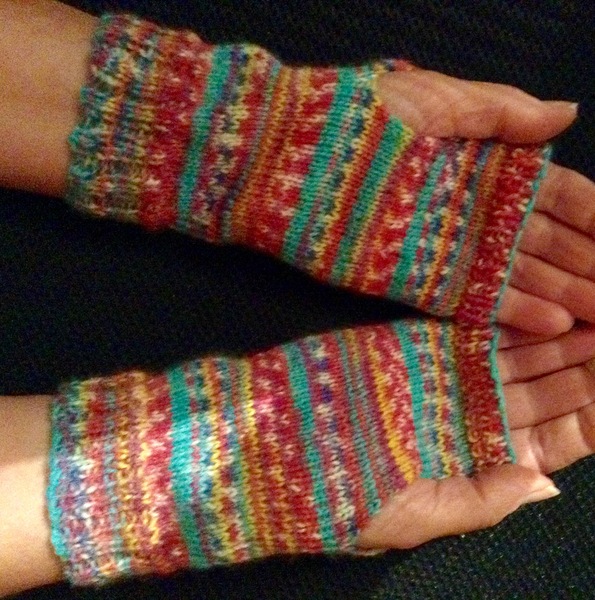 come look at my pretty yarn