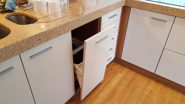 How do I get a fitted kitchen repaired