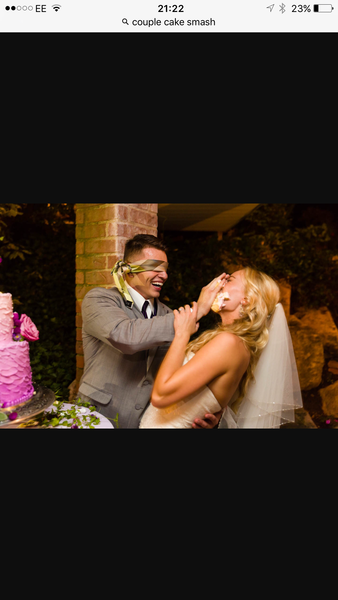 To dislike the new cake smash photo trend?
