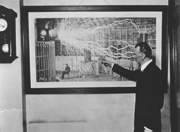 Weekly photo of Nikola Tesla