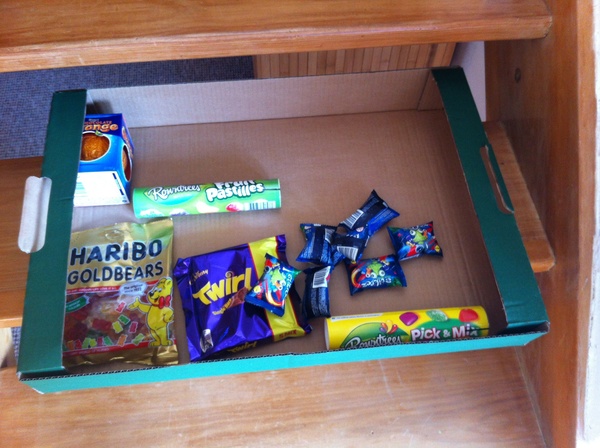 REASTIE! We're over over here! Bargain holding thread