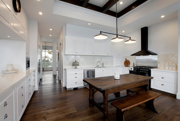 Grey or white shaker kitchen?