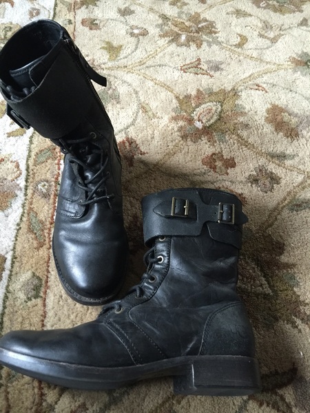 Are uggs still acceptable?