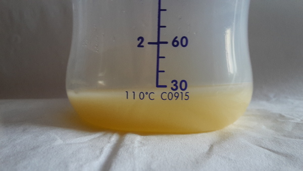 milk is caramel coloured **warning photo :o *