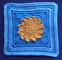 We are making a Woolly Hug for lovely Echt : Lovely donors and crafters, please, we need your help.