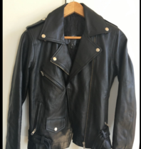 Does this look like good quality? Leather jacket from India