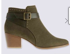Stylish AND comfortable boots for wide feet?