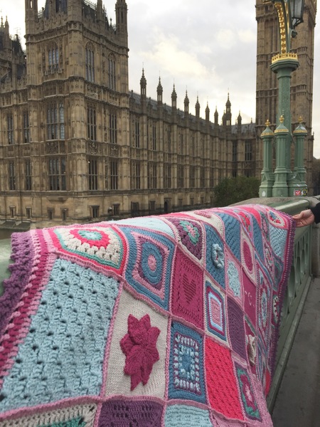 Woolly Hugs for Jo Cox. Donors and crafters, we need your help.
