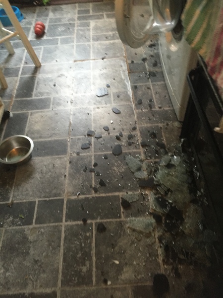 AIBU to think i'm not the only person whose oven door has exploded?!
