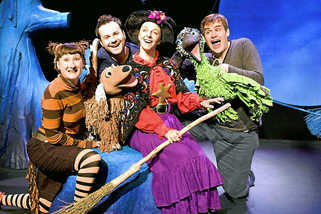 *WIN a family treat to The Snowman or Room on the Broom at Birmingham Repertory Theatre!