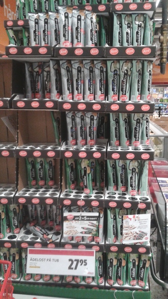 Swagger Inn 140 - Where The Musketeers shout "We've come for your wenches" and The Wenches shout "Okay!"