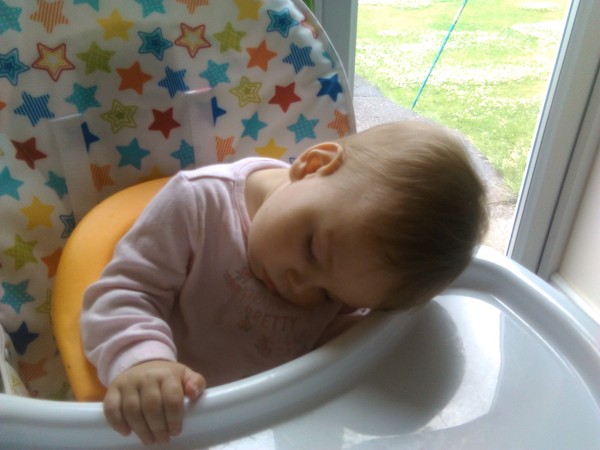 Fairy Non Bio wants to hear your thoughts about feeding and weaning - £300 voucher to be won NOW CLOSED