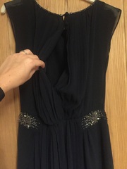 2 questions about how to wear my new dress!