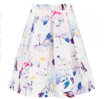 Can this skirt be worn casually?