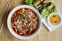 Win a family meal at Pho Cafe Wimbledon.  -NOW CLOSED