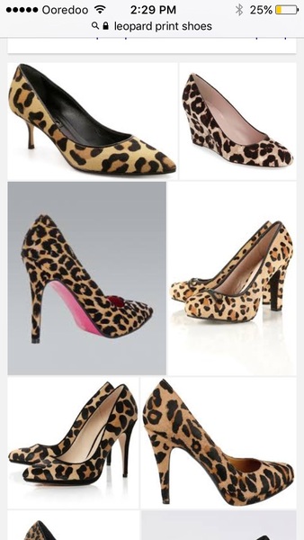 What shoes with pencil dress?