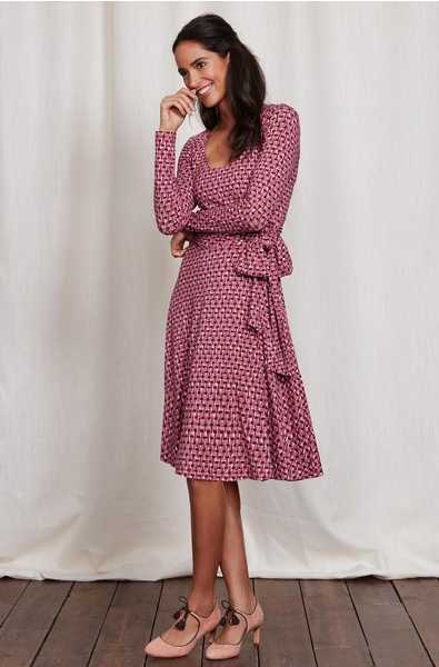 Suggestions for "speed dating" outfit