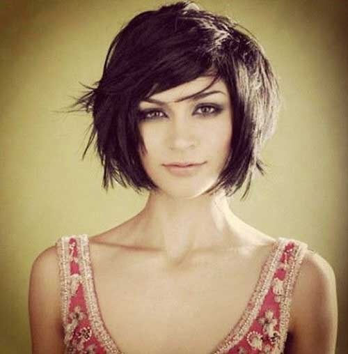 Have booked in for a big haircut/restyle tomorrow.  Come look at photos and advise please.