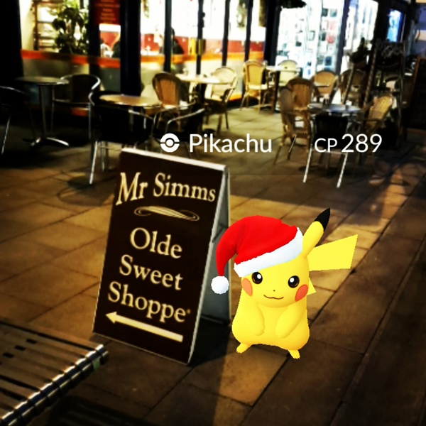 Pokemon Go #5. In which Grimer runs a Muk and gets slapped round the chops with a Flappy Fish.