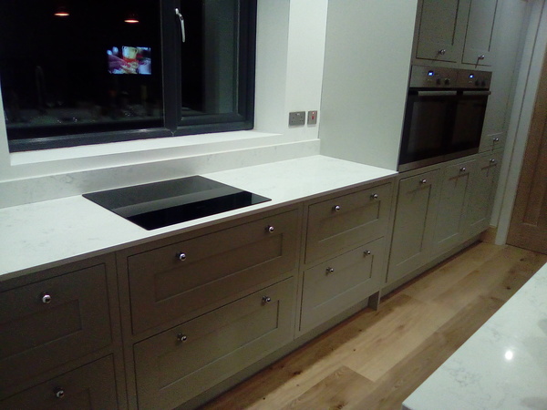 Run out of money for worktops - do we get laminate??? Help!