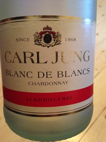 April 2017 #5 - second trimester! Less feeling crap, more feeling kicks