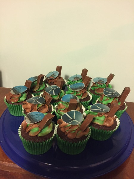Keeping cupcakes fresh- no freezer
