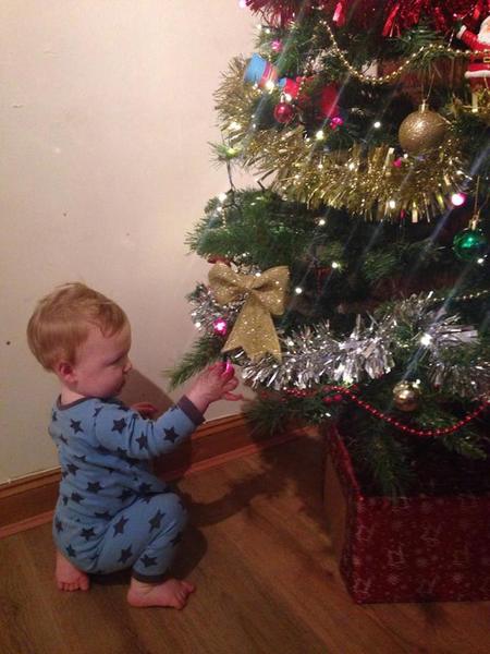 Tell Homebase how you decorate your Christmas tree for a chance to win a £300 voucher!NOW CLOSED