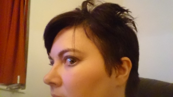 Have booked in for a big haircut/restyle tomorrow.  Come look at photos and advise please.