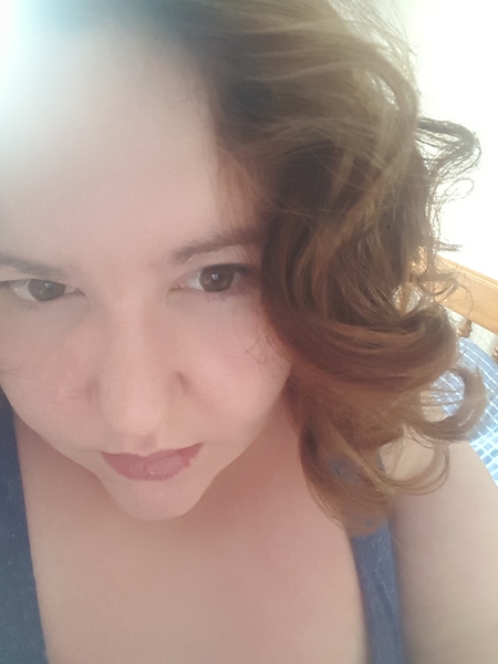 Is anyone brave/confident enough to post a pic of their skin without any make up??