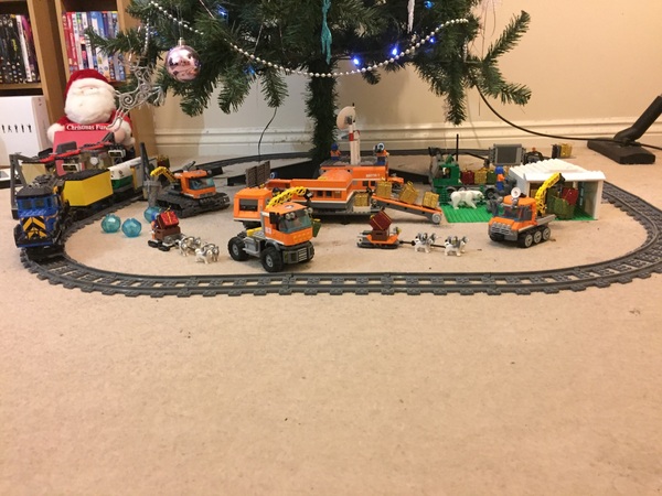 AIBU to feel my Christmas tree is making my house look tacky?