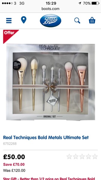 Xmas pressie for niece aged 19 who adores make up?