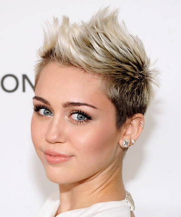 Have booked in for a big haircut/restyle tomorrow.  Come look at photos and advise please.