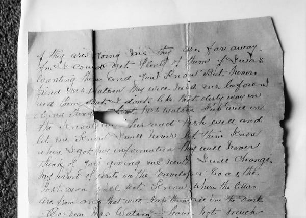 Help with a very old secret letter