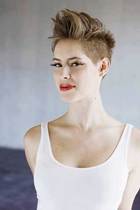 Have booked in for a big haircut/restyle tomorrow.  Come look at photos and advise please.