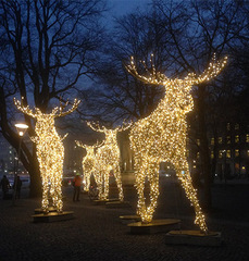 Swagger Inn 140 - Where The Musketeers shout "We've come for your wenches" and The Wenches shout "Okay!"