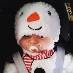 Thread 13. TTC #1 Grads. Some of us still remember that thing called "a full nights sleep" for most, it's a mere memory.