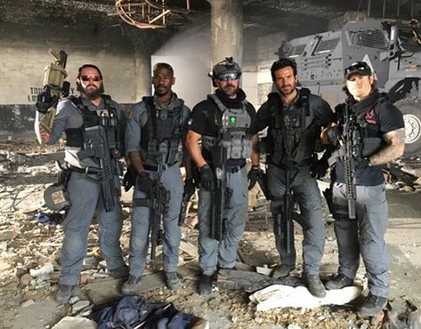 Swagger Inn Thread 142 - in which the holidays are over and we're back to normal perving hours